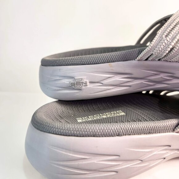 Sketchers, Goga Mat Gen 5, gray/white Sz 7, pre-owned, excellent condition - Picture 2 of 4